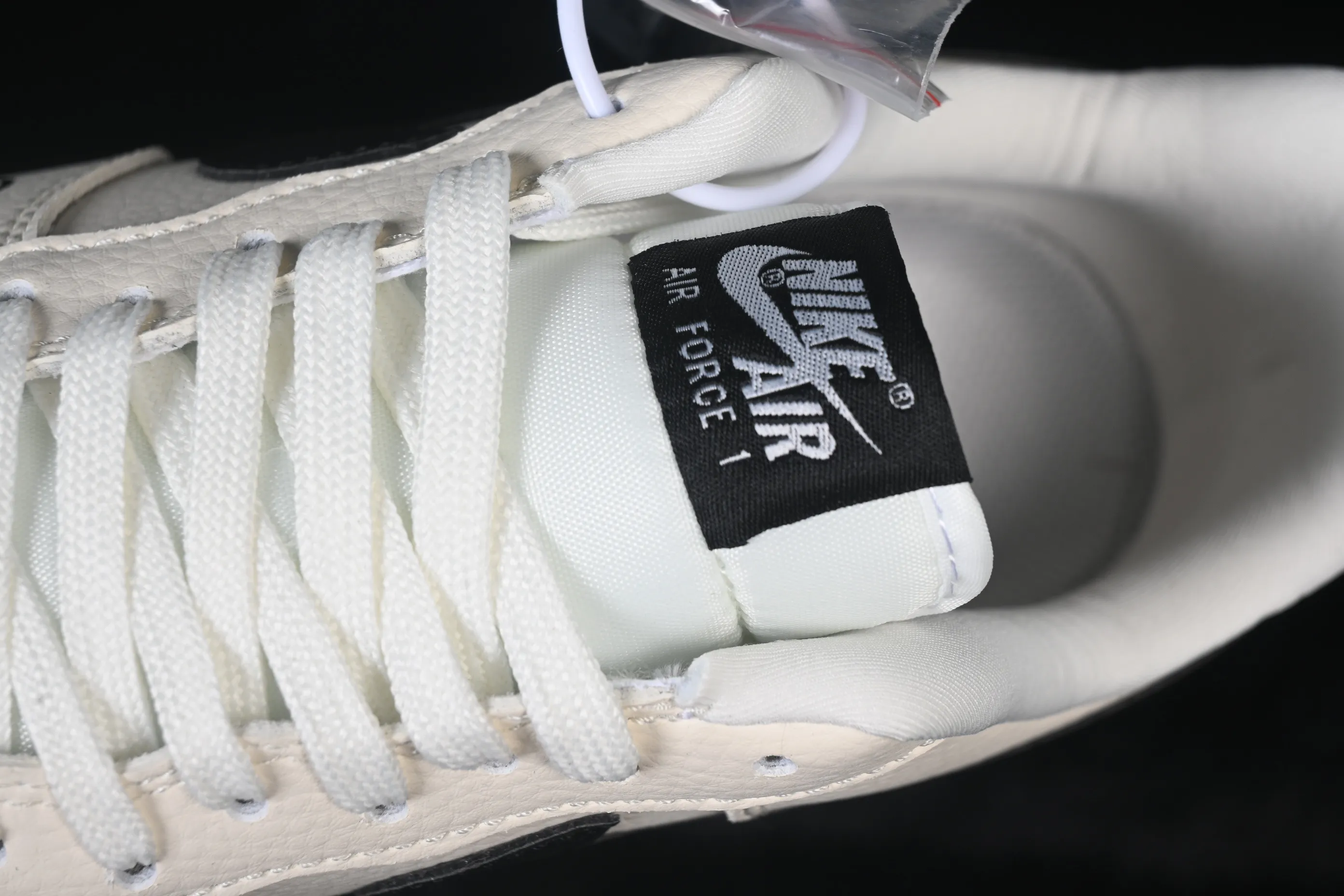 All categories Nk Air Force 1 Air Force series Nk Air Force 1 Low Air Force low-top Nike Air Force 1'07 Low Milky white with black Air Force 1 low-top casual sneakers LD1999-018
